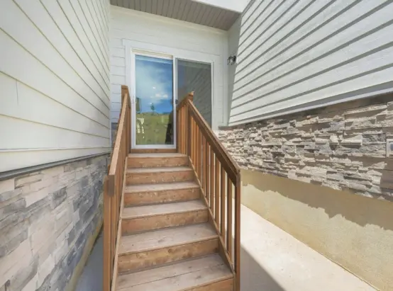 Stone Veneer in Hamilton ON